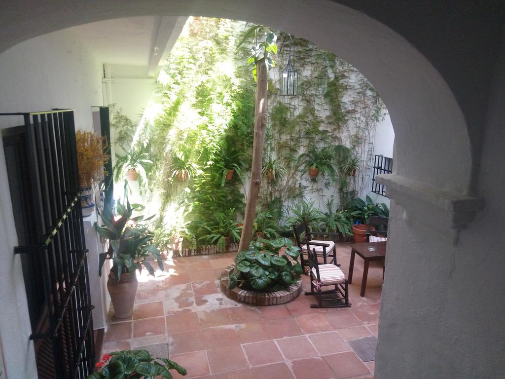 Hostal Gran Capitan Chipiona Exteriör bild
