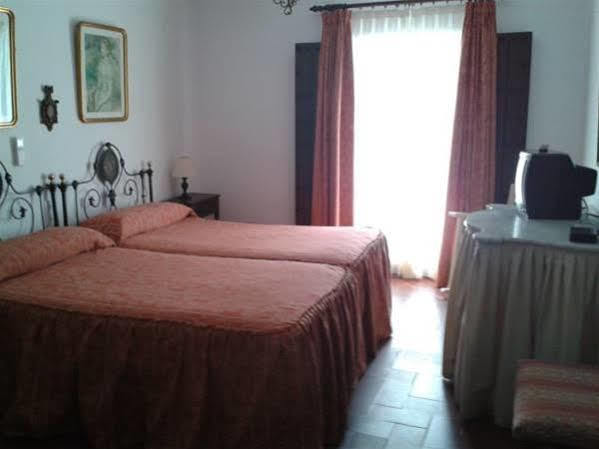 Hostal Gran Capitan Chipiona Exteriör bild